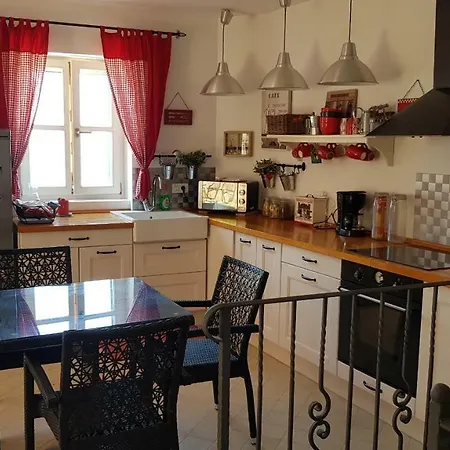 Kristina * Podgora (Split-Dalmatia)
